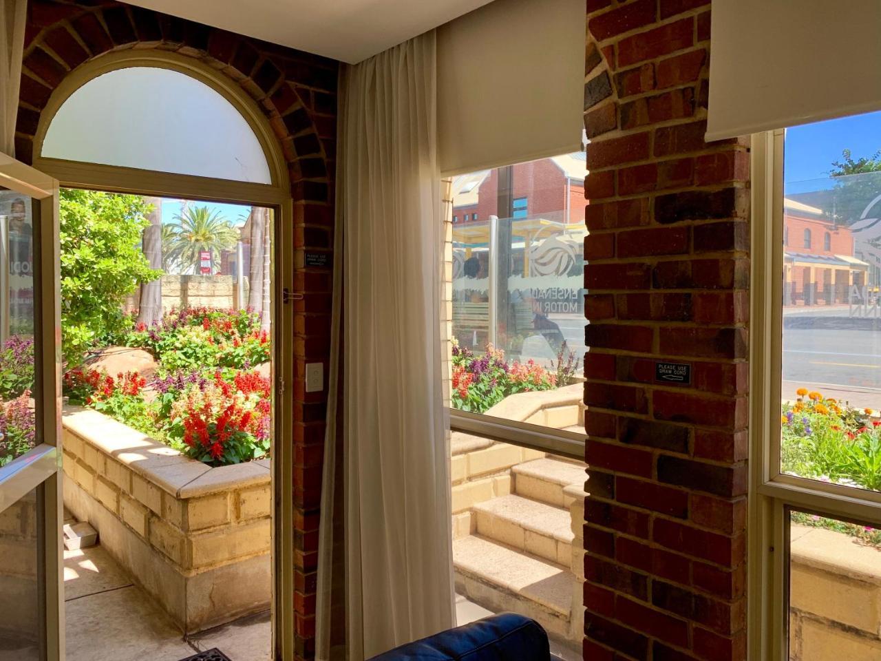 Ensenada Motor Inn&Suites Adelaide Luaran gambar