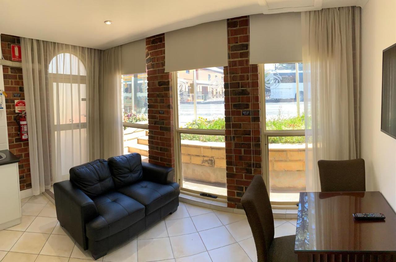 Ensenada Motor Inn&Suites Adelaide Luaran gambar